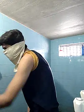 Snapshot of yourruru chatting on April 5, 3:36 am yourruru online show from April 5, 3:36 am