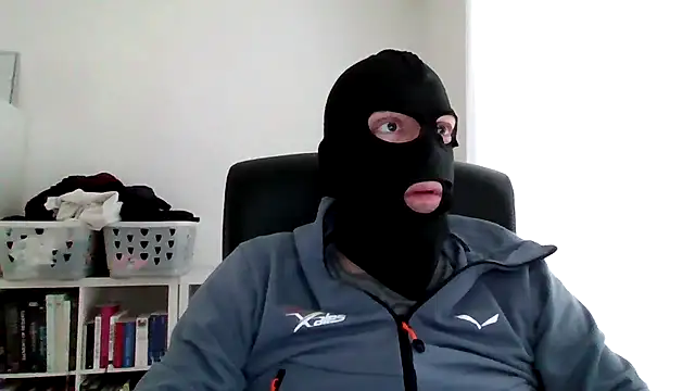 Im yours boy online show from April 1, 12:06 pm