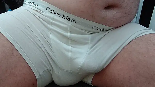 hot uk cam1 online show from August 3, 10:46 pm