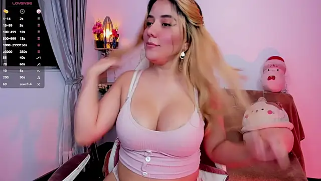 playfulmelons online show from May 26, 9:05 am