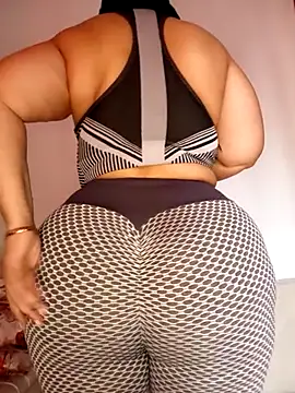 Sexy yassimna online show from April 23, 12:40 pm