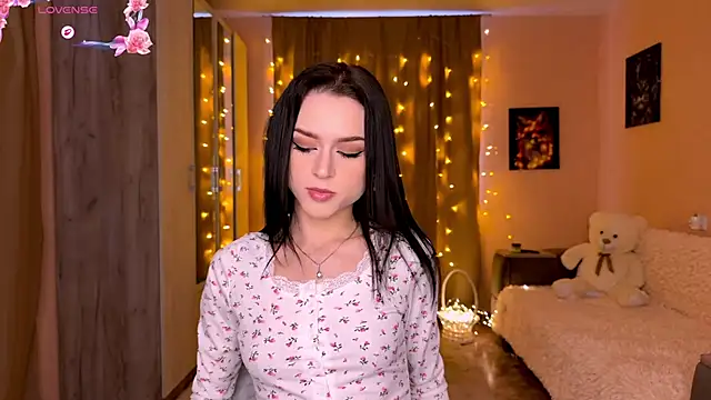 PlayfulLea online show from May 26, 3:19 pm
