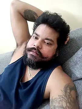 Snapshot of akela_pan1 chatting on April 6, 6:53 pm akela pan1 online show from April 6, 6:53 pm