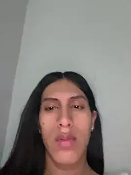 Snapshot of luna_duque chatting on June 23, 3:43 pm luna duque online show from June 23, 3:43 pm