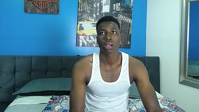 Snapshot of JeanDantte chatting on May 29, 9:13 pm JeanDantte online show from May 29, 9:13 pm