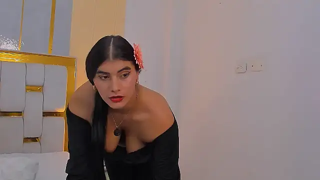 Alara Keyy online show from May 26, 9:55 pm