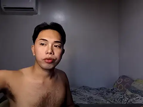 Snapshot of urNaugthy_JndxzZ chatting on May 22, 6:42 am urNaugthy JndxzZ online show from May 22, 6:42 am