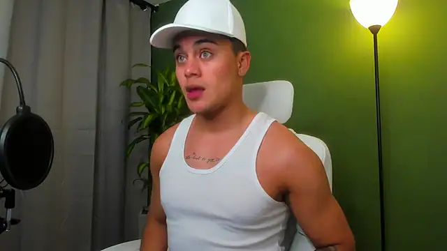 danny smith24 online show from April 13, 2:28 am