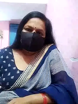 PINKI 024 online show from April 3, 11:08 am