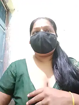 Snapshot of PINKI_024 chatting on June 3, 7:22 am PINKI 024 online show from June 3, 7:22 am