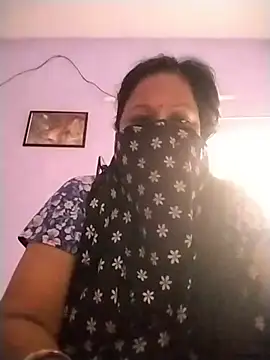 Snapshot of PINKI_024 chatting on July 13, 4:26 am PINKI 024 online show from July 13, 4:26 am