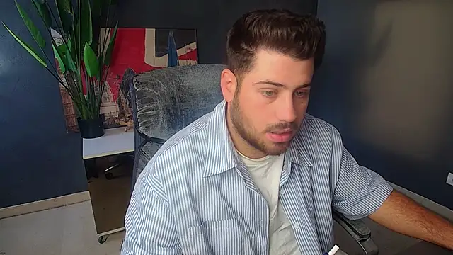 Snapshot of DaxGreer chatting on April 27, 4:21 am DaxGreer online show from April 27, 4:21 am