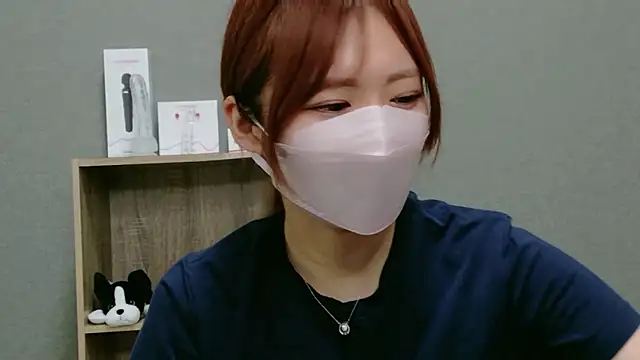 YUA 0425 online show from May 30, 6:10 am