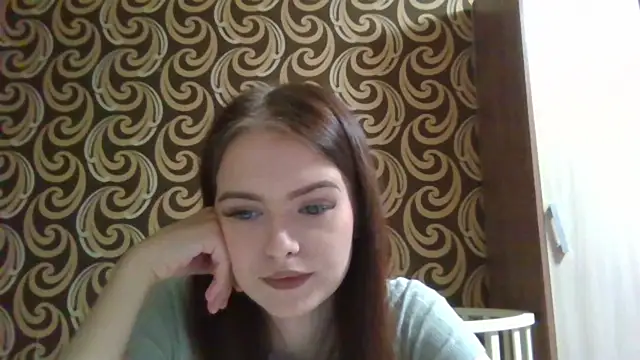 KikiAmino online show from May 30, 5:15 am
