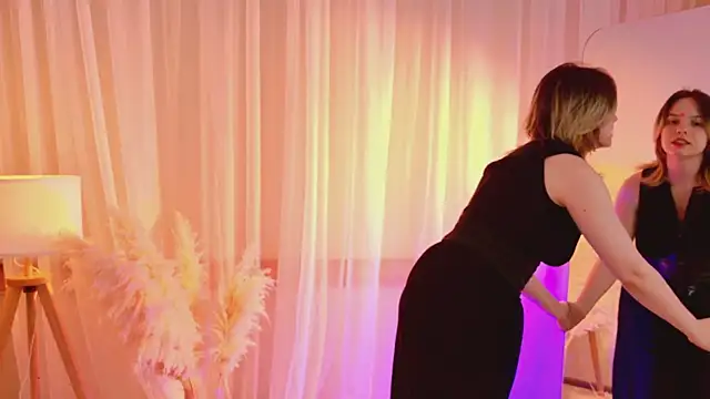 Snapshot of true_voice chatting on June 29, 12:05 pm true voice online show from June 29, 12:05 pm
