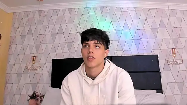 DamiaanXx online show from April 10, 1:05 pm