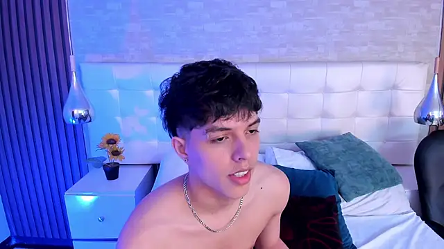 DamiaanXx online show from May 9, 2:11 pm