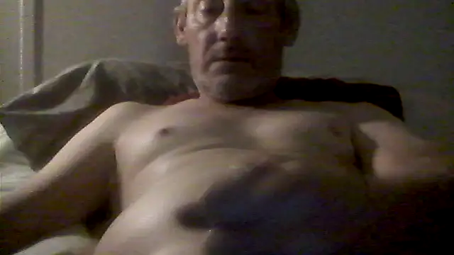 Snapshot of Allen_tx6857 chatting on April 27, 5:49 am Allen tx6857 online show from April 27, 5:49 am