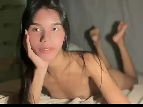 yourgirl aliya02 online show from May 5, 5:43 pm