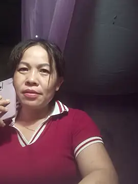Snapshot of -Luni- chatting on June 21, 11:07 pm -Luni- online show from June 21, 11:07 pm