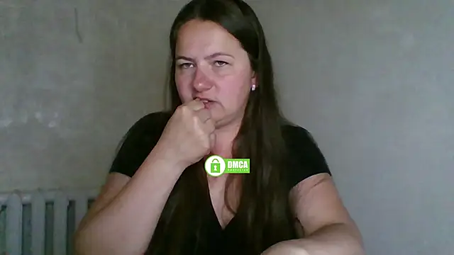 Snapshot of fearless_fairry chatting on June 14, 7:49 pm fearless fairry online show from June 14, 7:49 pm