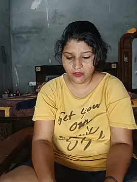 Snapshot of Riyashrma001 chatting on May 28, 4:26 pm Riyashrma001 online show from May 28, 4:26 pm