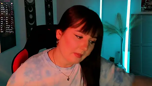 SourCherry   online show from May 13, 10:56 am