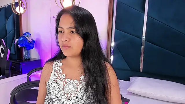 AprilMiiller online show from May 22, 12:22 pm