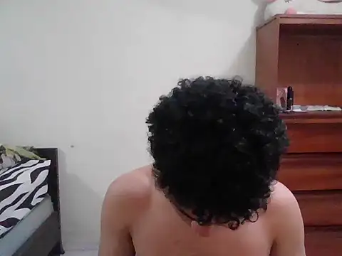 angelito1205 online show from April 3, 4:38 pm