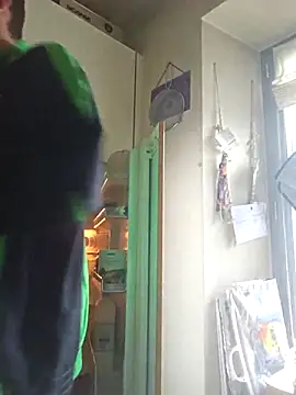 pig94pig online show from April 15, 8:43 am