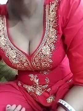 Snapshot of Alisha-sexy chatting on April 12, 3:44 am Alisha-sexy online show from April 12, 3:44 am