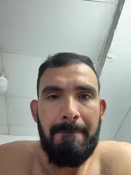 Snapshot of big_bearman chatting on July 21, 4:42 pm big bearman online show from July 21, 4:42 pm