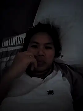 Snapshot of slutbella chatting on April 5, 2:09 am slutbella online show from April 5, 2:09 am