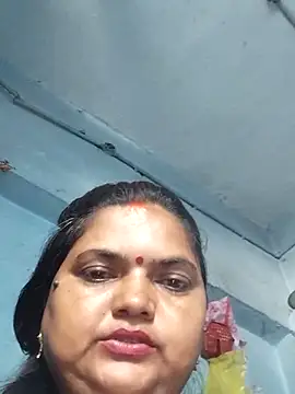 Snapshot of Desi_hot_bhabhi01 chatting on May 6, 6:19 am Desi hot bhabhi01 online show from May 6, 6:19 am