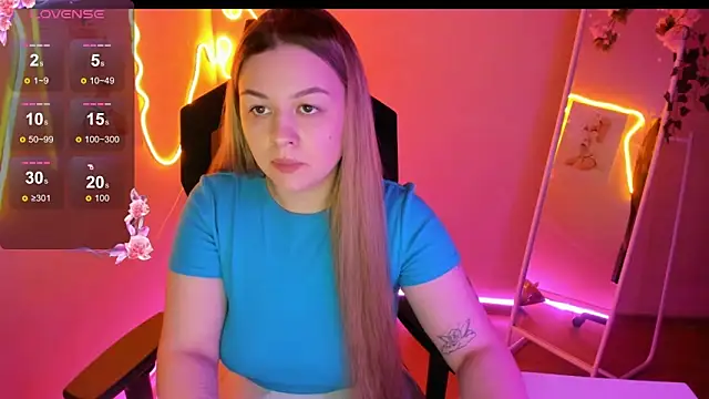 Snapshot of AmeliePeach chatting on April 8, 3:12 pm AmeliePeach online show from April 8, 3:12 pm