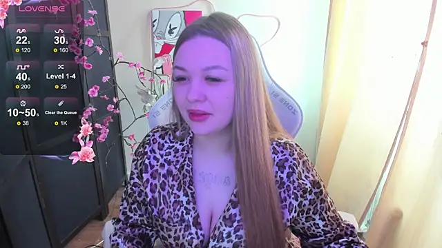 Snapshot of AmeliePeach chatting on April 10, 6:29 am AmeliePeach online show from April 10, 6:29 am