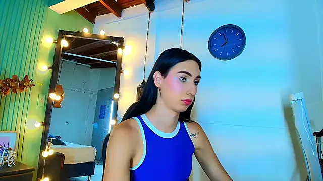 Snapshot of nasly_smit chatting on May 8, 7:08 pm nasly smit online show from May 8, 7:08 pm