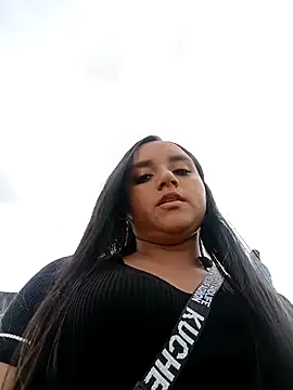 Snapshot of Valentina_Narvaez chatting on April 10, 10:14 pm Valentina Narvaez online show from April 10, 10:14 pm