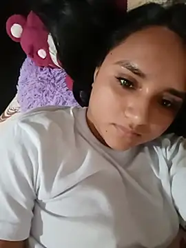 Snapshot of Valentina_Narvaez chatting on May 29, 5:55 pm Valentina Narvaez online show from May 29, 5:55 pm