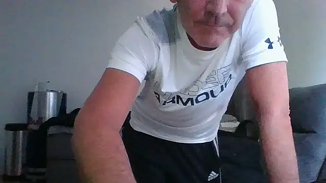 Snapshot of CanCumALot chatting on May 28, 1:30 pm CanCumALot online show from May 28, 1:30 pm