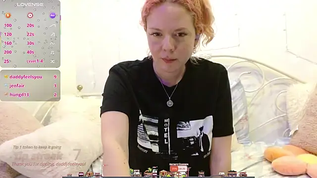 hexbunnie online show from May 13, 3:04 am