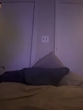 quejdnsnL online show from April 5, 6:16 pm