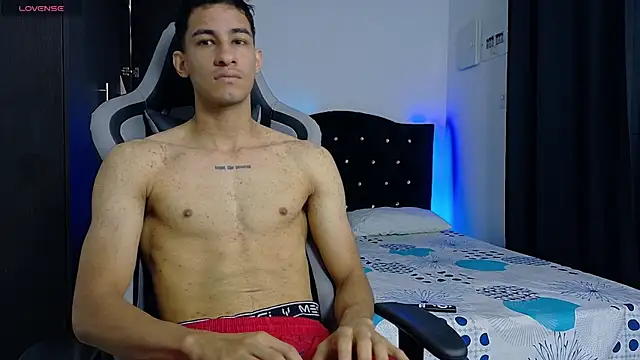 JakeMonroe online show from May 26, 2:46 pm