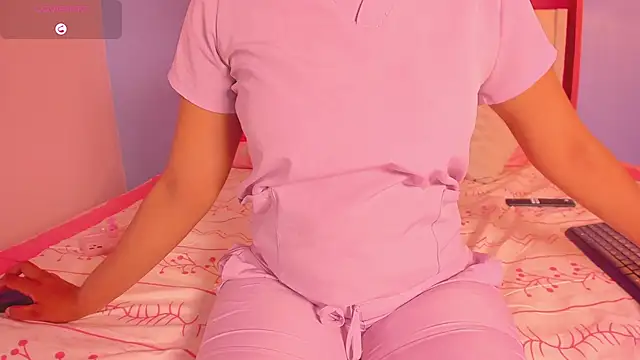 sweetkimmie  online show from June 17, 12:29 pm