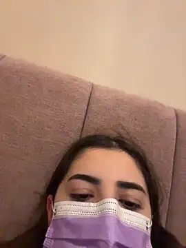 AnnieCartier online show from April 15, 9:38 am