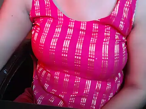 Kiarax1 online show from May 22, 5:58 am