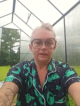 Blondejenn online show from June 2, 12:07 pm