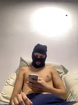 Couple PlayHot BR online show from May 19, 8:37 pm