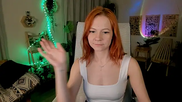 LisaAris online show from May 14, 6:26 pm