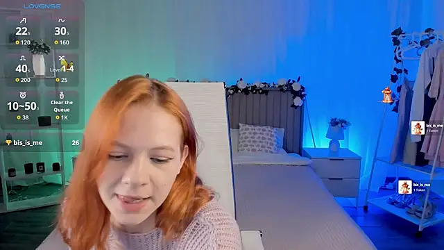 LisaAris online show from June 14, 6:43 pm